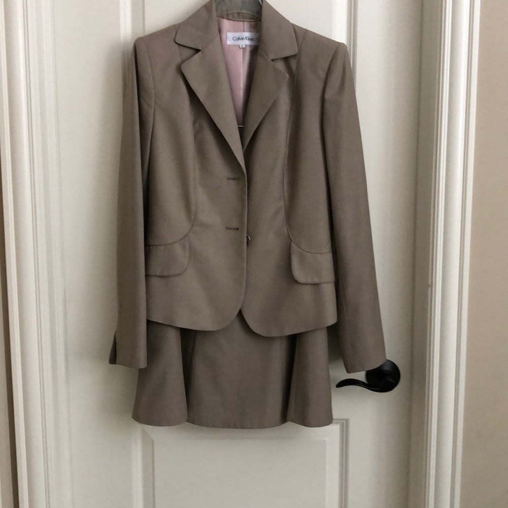 2 Piece Skirt Suit